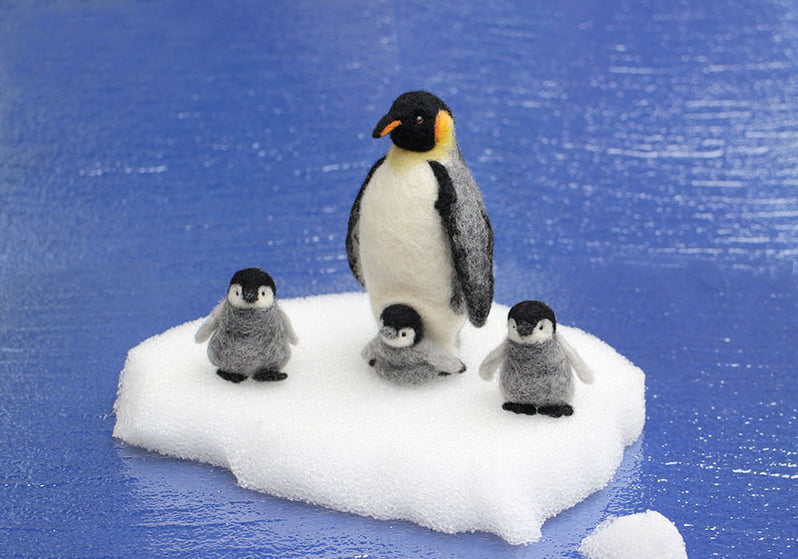 Emperor Penguin Parent and Children