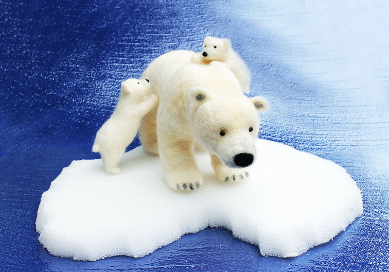 Polar Bear Parent and Children